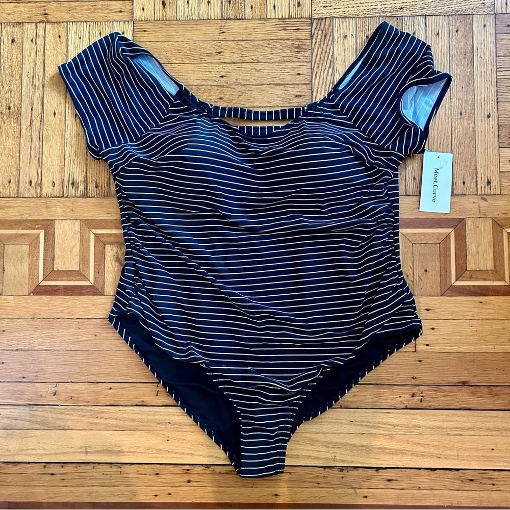 NWT Meet Curve Stripes Round Neck Women One Piece Swimsuit - Picture 5 of 11